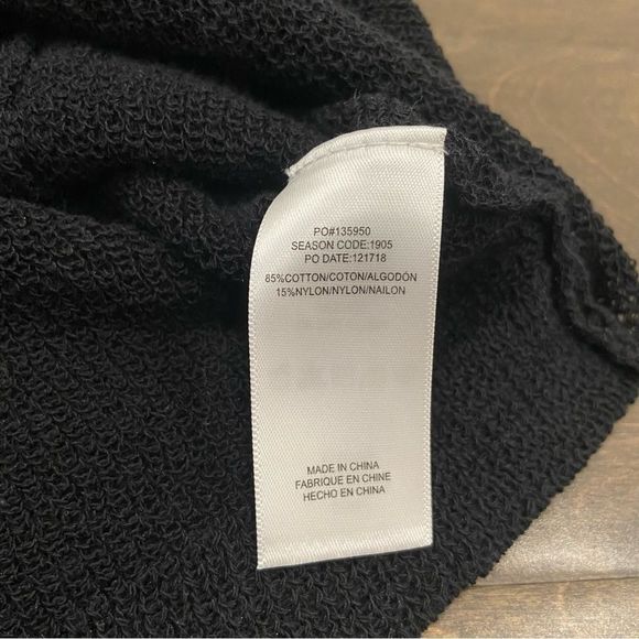 NWT Splendid Black Twist Front Loose Knit Top sz M - Picture 6 of 8